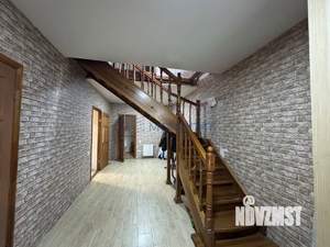 Коттедж 211м², 2-этажный, участок 11 сот.  