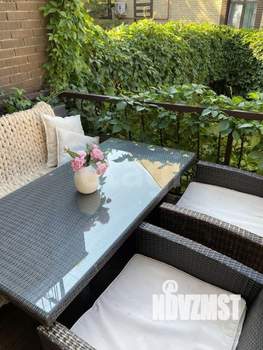 Дом 144м², 3-этажный, участок 1 сот.  