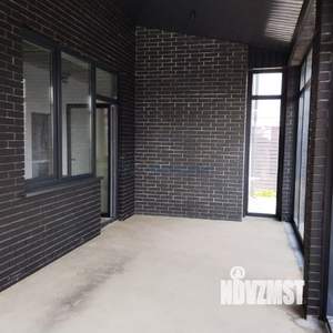 Коттедж 227м², 2-этажный, участок 6 сот.  