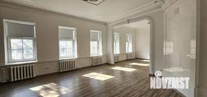 Дом 372м², 2-этажный, участок 6 сот.  