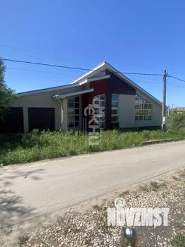 Коттедж 413м², 2-этажный, участок 10 сот.  