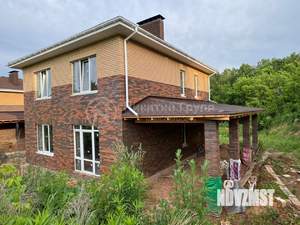 Дом 180м², 2-этажный, участок 6 сот.  