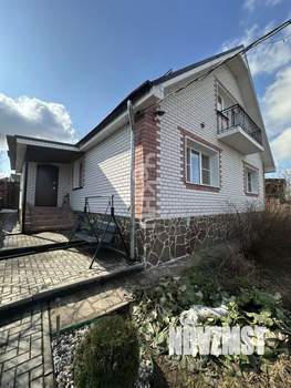 Коттедж 180м², 2-этажный, участок 8 сот.  