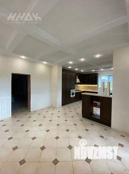 Коттедж 673м², 3-этажный, участок 34 сот.  