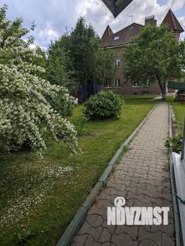 Коттедж 520м², 4-этажный, участок 10 сот.  