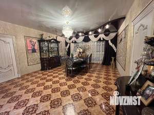 Дом 280м², 2-этажный, участок 7 сот.  