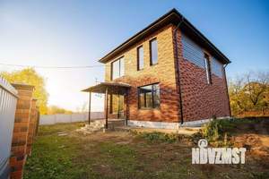 Дом 135м², 2-этажный, участок 10 сот.  