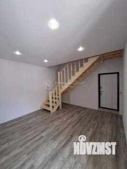 Дом 120м², 2-этажный, участок 5 сот.  