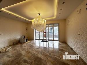 Таунхаус 180м², 3-этажный, участок 2 сот.  