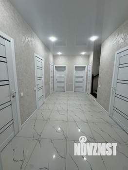 Дом 228м², 2-этажный, участок 10 сот.  
