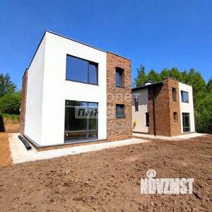 Дом 120м², 2-этажный, участок 4 сот.  