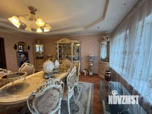 Дом 197м&sup2;, 2-этажный, участок 7 сот.  