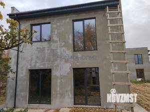 Дом 140м², 2-этажный, участок 5 сот.  