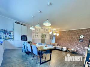 Коттедж 252м², 2-этажный, участок 12 сот.  