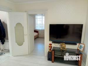 Дом 184м², 1-этажный, участок 6 сот.  