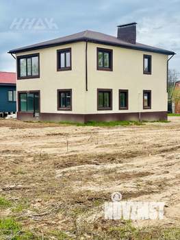 Дом 180м², 2-этажный, участок 6 сот.  