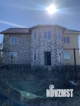 Дом 237м², 2-этажный, участок 6 сот.  