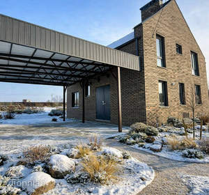 Дом 150м&sup2;, 2-этажный, участок 10 сот.  