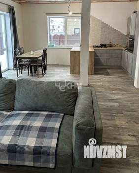Коттедж 140м², 2-этажный, участок 6 сот.  