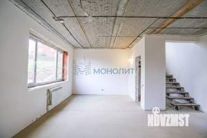 Дом 135м², 2-этажный, участок 10 сот.  