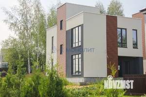 Дом 272м², 4-этажный, участок 4 сот.  