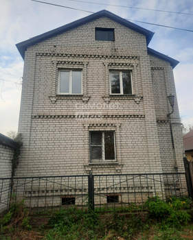 Дом 110м², 2-этажный, участок 6 сот.  