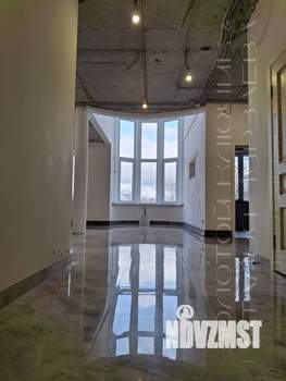 Дом 585м², 4-этажный, участок 8 сот.  