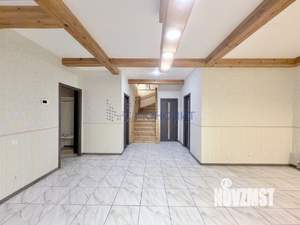 Дом 268м², 2-этажный, участок 21 сот.  