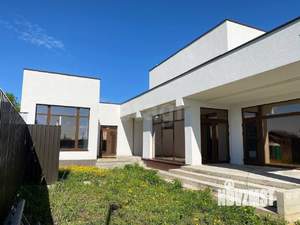 Дом 405м², 3-этажный, участок 7 сот.  