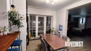 Коттедж 208м², 2-этажный, участок 15 сот.  