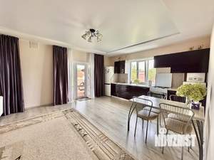 Дом 152м&sup2;, 2-этажный, участок 14 сот.  