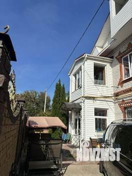 Коттедж 355м², 2-этажный, участок 6 сот.  