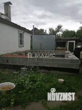 Дом 65м², 2-этажный, участок 10 сот.  