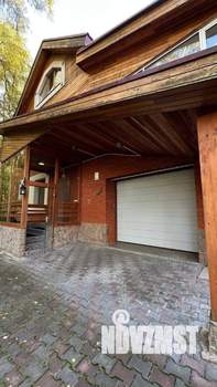 Дом 430м², 3-этажный, участок 14 сот.  