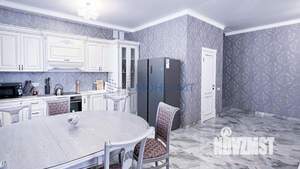 Дом 156м², 3-этажный, участок 7 сот.  