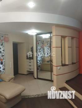 Таунхаус 156м², 3-этажный, участок 8 сот.  