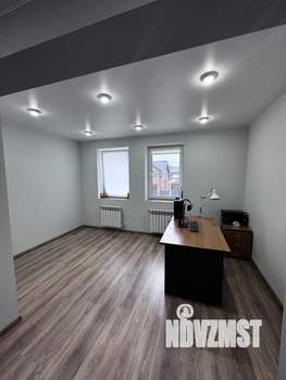 Таунхаус 220м², 3-этажный, участок 3 сот.  