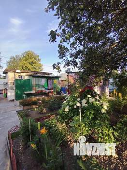 Дом 50м², 2-этажный, участок 6 сот.  