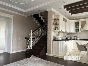 Таунхаус 185м², 3-этажный, участок 3 сот.  