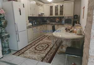 Дом 176м&sup2;, 2-этажный, участок 2 сот.  