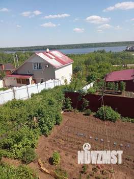 Дом 59м², 3-этажный, участок 14 сот.  