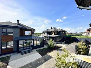 Дом 227м², 2-этажный, участок 6 сот.  