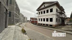 Дом 700м², 3-этажный, участок 6 сот.  