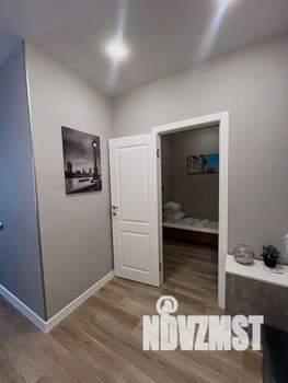 1-к квартира, посуточно, 37м2, 2/25 этаж
