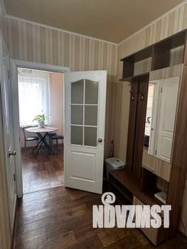 1-к квартира, посуточно, 37м2, 8/10 этаж