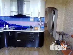 2-к квартира, посуточно, 68м2, 10/17 этаж