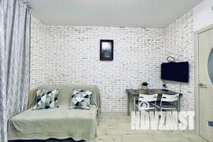 1-к квартира, посуточно, 35м2, 9/25 этаж