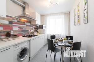1-к квартира, посуточно, 61м2, 1/1 этаж