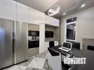 2-к квартира, посуточно, 80м2, 1/1 этаж