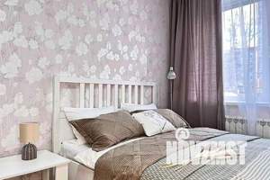 1-к квартира, посуточно, 42м2, 1/10 этаж